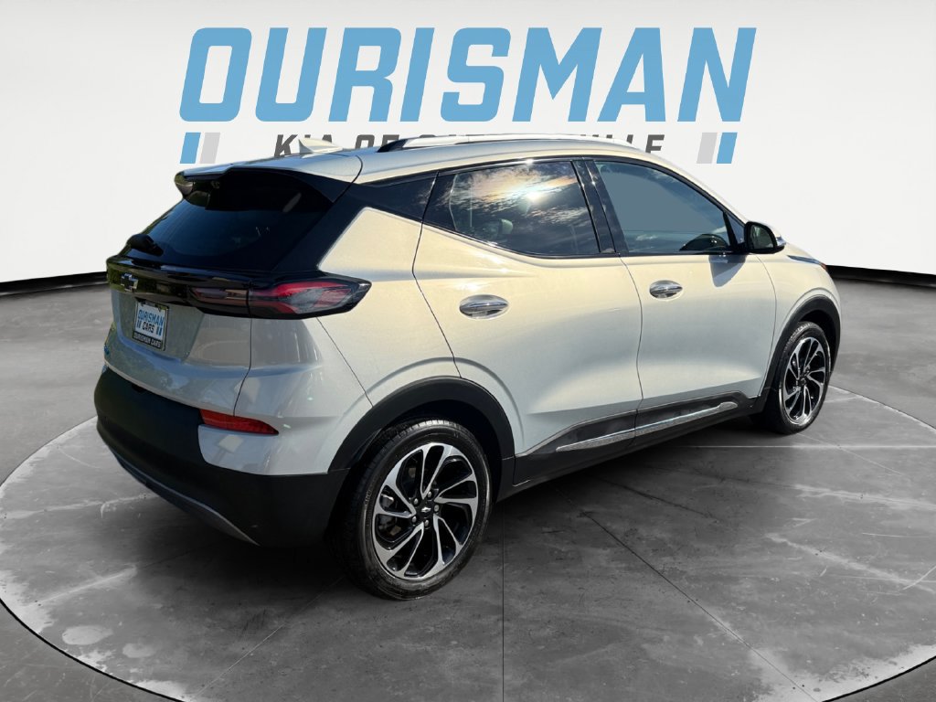 Used 2023 Chevrolet Bolt EUV Premier FWD image 6