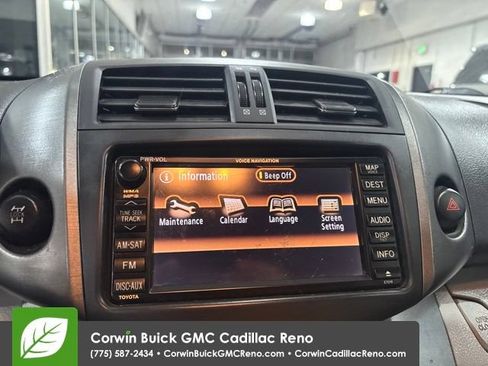 Used 2011 Toyota RAV4 Limited AWD/4WD image 27