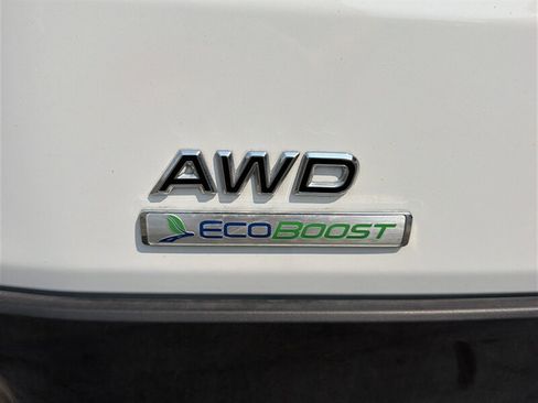 Used 2024 Ford Transit 250 148 High Roof AWD image 7