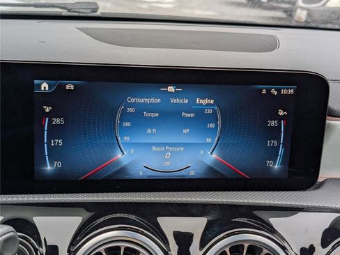 Used 2025 Mercedes-Benz CLA 250 4MATIC image 27