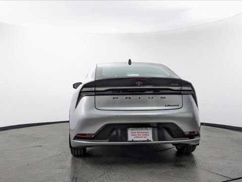 Used 2024 Toyota Prius Prime Premium w/ Advanced Technology Package FWD image 7