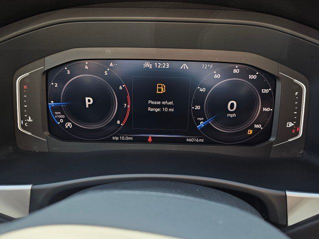 Used 2023 Volkswagen Atlas SEL AWD/4WD image 32