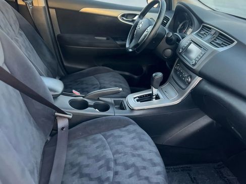 Used 2013 Nissan Sentra SV w/ Premium Pkg image 12