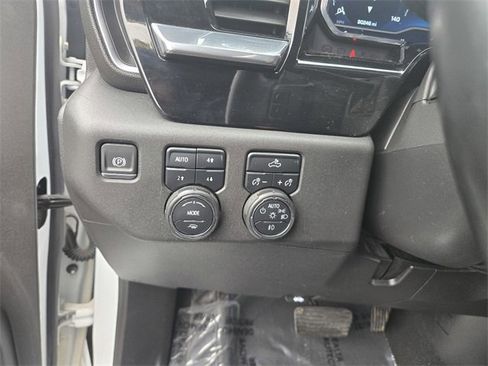 Used 2023 Chevrolet Silverado 1500 LT Trail Boss w/ Protection Package image 21