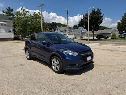 Used 2016 Honda HR-V EX
