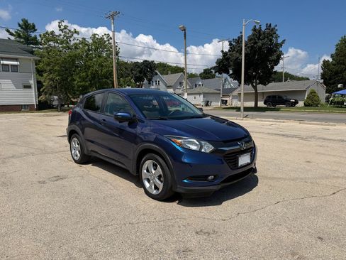 Used 2016 Honda HR-V EX image 1
