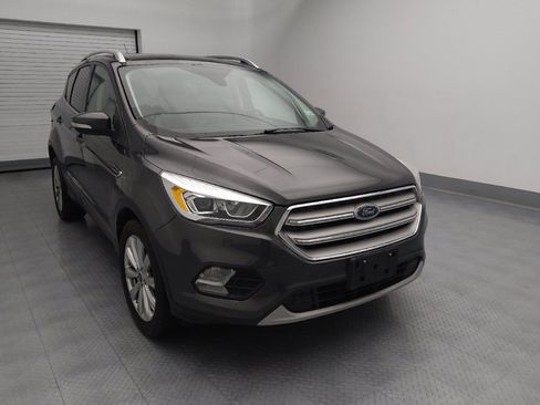 Used 2017 Ford Escape Titanium image 13