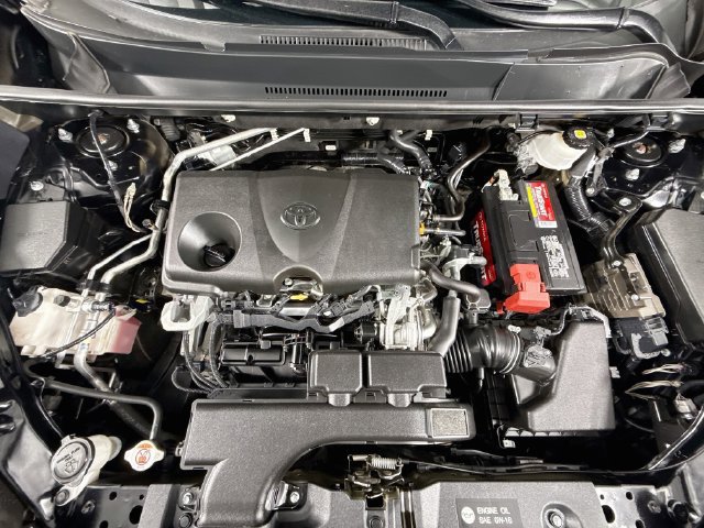 Used 2020 Toyota RAV4 LE FWD image 27