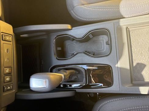 New 2026 Nissan Frontier SV w/ SV Convenience Package image 19