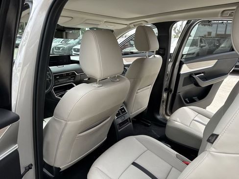 Used 2025 MAZDA CX-90 3.3 Turbo w/ Premium Sport Pkg image 34