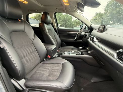 Used 2020 MAZDA CX-5 Touring FWD image 20