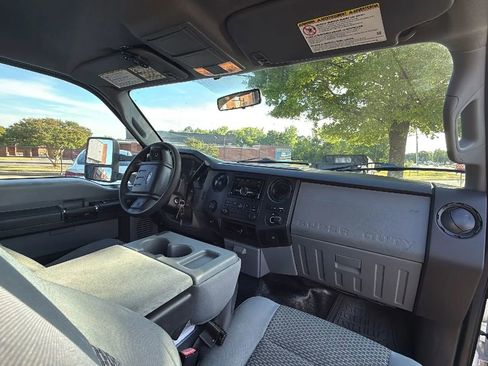 Used 2011 Ford F250 XL w/ PWR Equipment Group AWD/4WD image 26