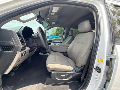 Used 2021 Ford F250 XLT w/ XLT Value Package AWD/4WD image 2