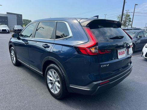 Used 2025 Honda CR-V EX image 7