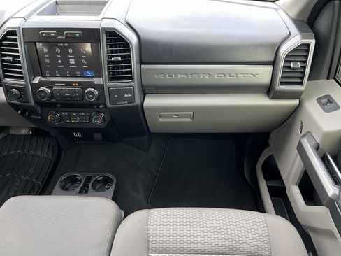 Used 2019 Ford F350 XLT w/ XLT Value Package AWD/4WD image 33