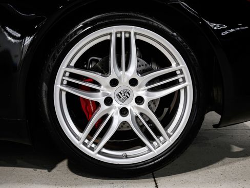 Used 2012 Porsche 911 Carrera S image 43