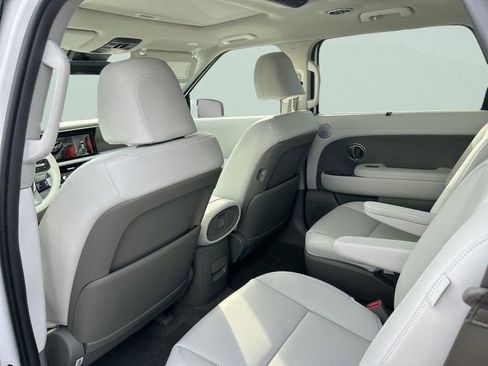 New 2026 Hyundai Palisade Limited FWD image 21
