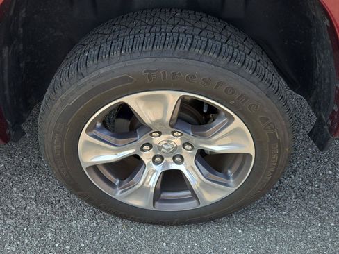Used 2019 RAM 1500 Laramie w/ Sport Appearance Package AWD/4WD image 11