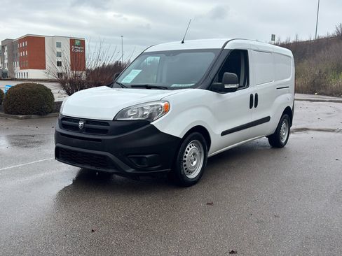 Used 2017 RAM ProMaster City Tradesman w/ Rear Back-up Camera Group image 9