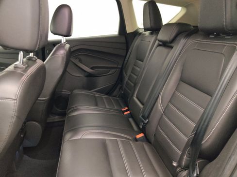 Used 2017 Ford Escape Titanium AWD/4WD image 18