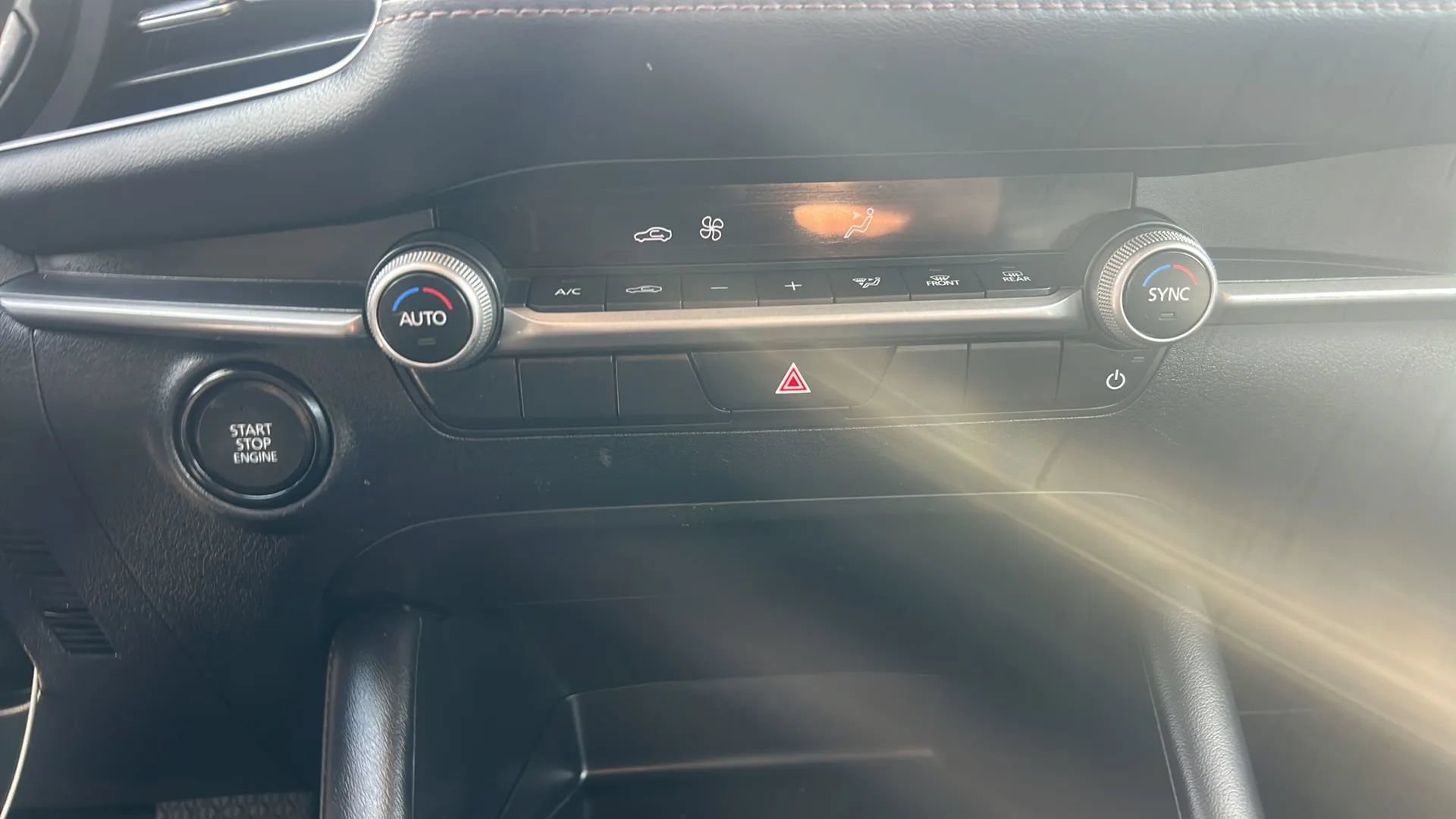 Used 2024 MAZDA MAZDA3 s FWD image 21