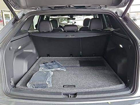 New 2026 Volkswagen Atlas Cross Sport SE AWD/4WD image 19