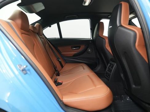 Used 2017 BMW M3 RWD image 28