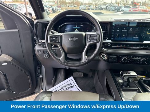Used 2023 Chevrolet Silverado 1500 ZR2 w/ Technology Package image 15