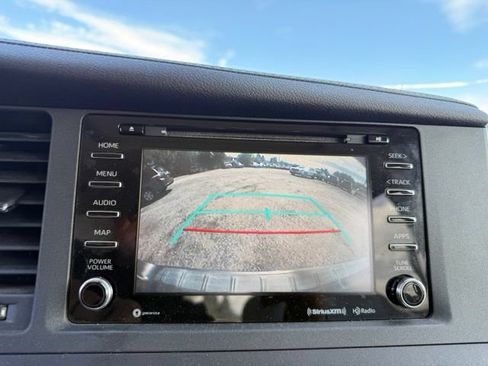 Used 2019 Toyota Sienna XLE Premium w/ Protection Package FWD image 22