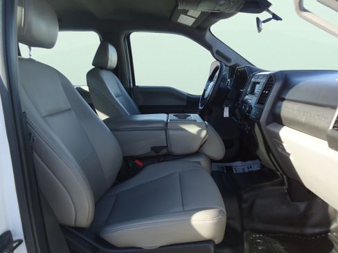 Used 2021 Ford F250 XL w/ Power Equipment Group AWD/4WD image 26