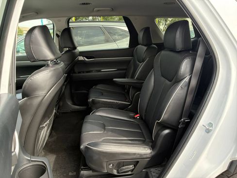 Used 2025 Hyundai Palisade SEL AWD/4WD image 47