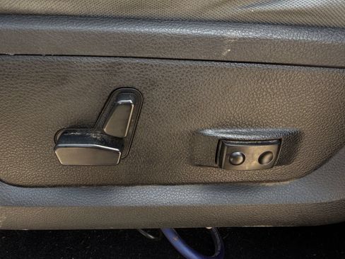Used 2019 RAM 1500 Lone Star AWD/4WD image 27