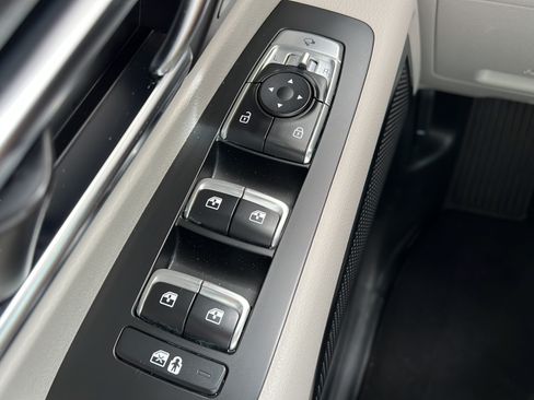 Used 2022 Kia Telluride SX w/ SX Prestige Package AWD/4WD image 21