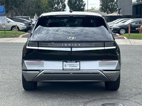 Used 2024 Hyundai Ioniq 5 Limited image 5