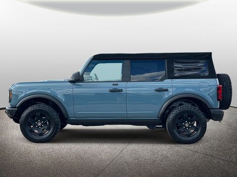Used 2021 Ford Bronco Black Diamond AWD/4WD image 2