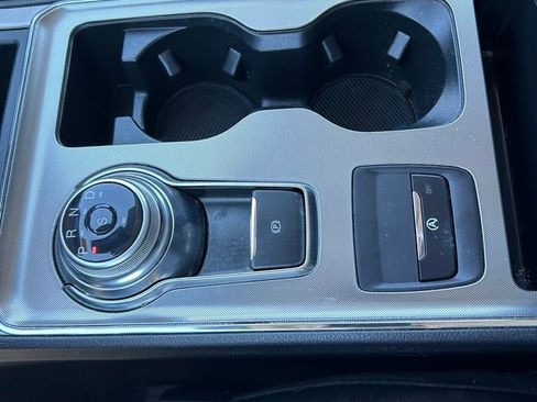 Certified 2022 Ford Edge SEL w/ Convenience Package image 34