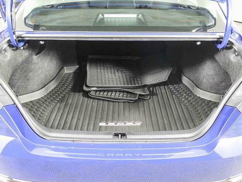 Used 2025 Toyota Camry LE w/ Convenience Package image 26