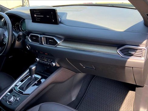 Certified 2025 MAZDA CX-5 Signature image 17