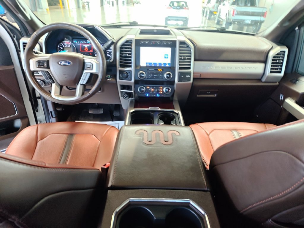 Used 2020 Ford F350 King Ranch w/ King Ranch Ultimate Package AWD/4WD image 27