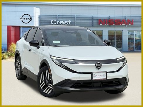 New 2026 Nissan Leaf Platinum+ w/ Floor Mat Package (SV+) FWD image 1