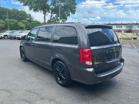 Certified 2019 Dodge Grand Caravan GT FWD image 7