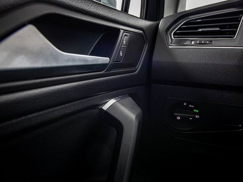 Certified 2020 Volkswagen Tiguan S image 27