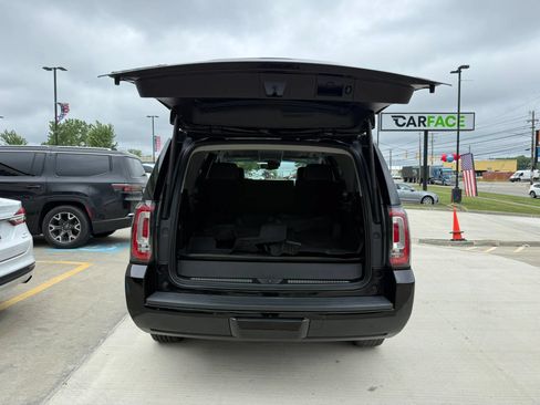Used 2019 GMC Yukon SLT AWD/4WD image 12