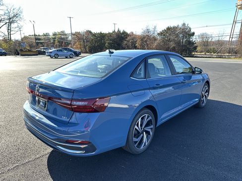 New 2026 Volkswagen Jetta SEL image 6