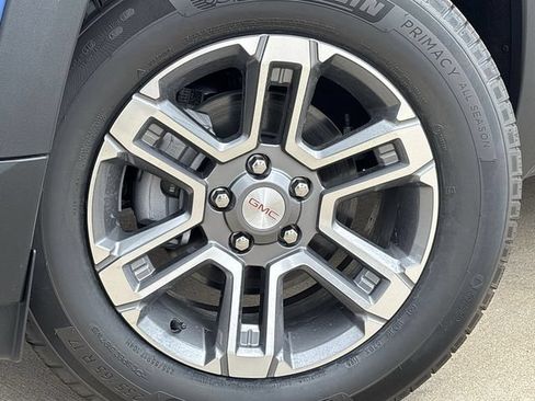 New 2026 GMC Terrain Elevation w/ Technology Package II FWD image 29