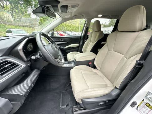 Certified 2023 Subaru Ascent Premium w/ Convenience Package AWD/4WD image 16