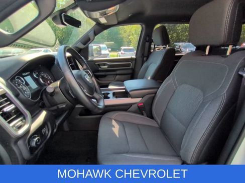 Used 2023 RAM 1500 Big Horn AWD/4WD image 18