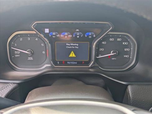 Used 2021 GMC Yukon XL Denali w/ Denali Ultimate Package image 10