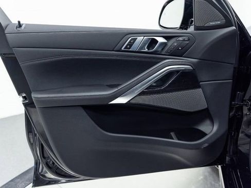 New 2026 BMW X6 xDrive40i image 14