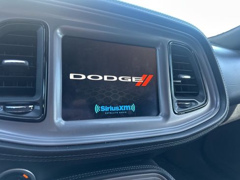 Used 2023 Dodge Challenger GT w/ Plus Package image 10